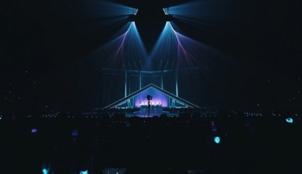 让每个观众都在第一排：佳能EOS VR系统助力现场演出进入沉浸时代